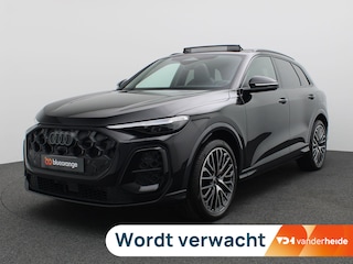 Audi Q5 2.0 TFSI e-hybrid quattro S edition Competition Pano-Schuifdak, Trekhaak, S-Line, Memorystoel, 21" LM Velgen, Side Assist, Keyless, Elektr. Achterklep, Head-Up Display