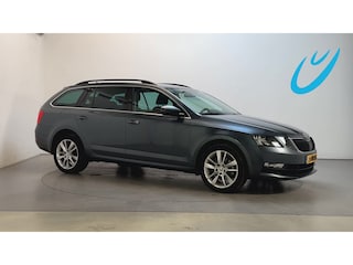 Skoda Octavia Combi 1.5 TSI DSG Greentech Business Edition Stoelverwarming Climate Control App Connect Trekhaak