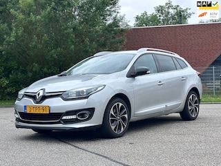 Renault Mégane Estate 1.2 TCe Bose Achteruit camera*Navigatie*Cruise*NAP*Clima*Parkeersensoren*2e eigenaar*