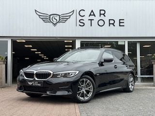 BMW 3-serie Touring 320e Business Edition Plus |PANO|LEDER|LED|ST VWM|SFEERVERL.|M STUUR