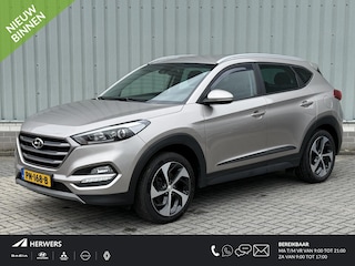 Hyundai Tucson 1.6 GDi Anniversary Edition / Trekhaak / 19" Lichtmetalen velgen / Stoelverwarming / Achteruitrijcamera / Navigatie / Climate Control /