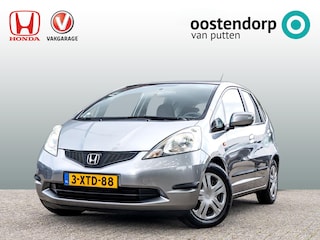 Honda Jazz 1.2 Trend | Dealeronderhouden | Trekhaak | IJskoude Airco | Verse APK | All Season banden met ruim voldoende profiel