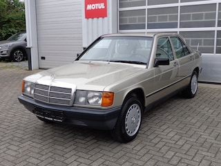 Mercedes-Benz 190-serie 2.0 E Belastingvrij zeer nette auto