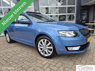 Skoda Octavia Combi 1.4 SCHUIFKANTELDAK DEALERONDERHOUDEN