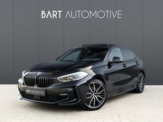 BMW 118i High Executive M Pakket|ACC|Camera|Pano|Kuipstoelen