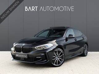 BMW 118i High Executive M Pakket|ACC|Camera|Pano|Kuipstoelen