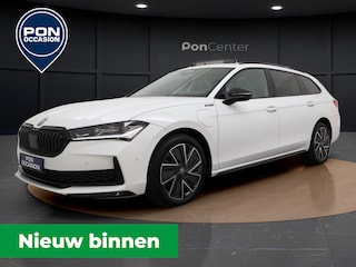 Skoda Superb Combi 1.5 TSI PHEV Sportline | Pano Dak | Head-up Display | 360 Camera | CANTON Audio | Side Assist | ACC | Elek. Achterklep | Elek. Stoelen | Stoelverwarming-/ventilatie | 18'' |