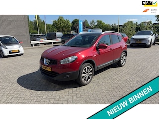 Nissan Qashqai 2.0i 141pk Clima Cruise Navi Panorama Trekhaak 1400kg.