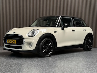 Mini Cooper 5-Deurs 1.5 Serious Business Automaat | NL Auto | Keyless | Harman/Kardon