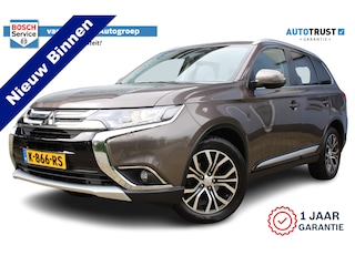Mitsubishi Outlander 2.0 Connect Pro | Incl. 12 maanden Garantie | Afneembare trekhaak | Stoelverwarming | Achteruitrijcamera | Cruise controle | Climate controle | Navigatie | Apple CarPlay/Android Auto |