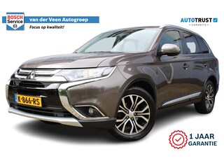 Mitsubishi Outlander 2.0 Connect Pro | Incl. 12 maanden Garantie | Afneembare trekhaak | Stoelverwarming | Achteruitrijcamera | Cruise controle | Climate controle | Navigatie | Apple CarPlay/Android Auto |