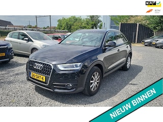 Audi Q3 2.0 TFSI Quattro 211pk Automaat Clima Navi PDC Xenon