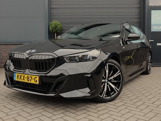 BMW 5-serie Touring 530e xDrive M Sport | Pano | Memory | Lazer | HUD | H+K | Bomvol