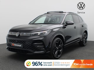 Volkswagen Tiguan 1.5 eHybrid R-Line Edition 272PK DSG Pano-Schuifdak, Black Style, Trekhaak, 20" LM Velgen, Head-Up Display, Matrix LED-Verlichting, 360gr. Camera, Navi, Elektr. Achterklep