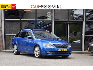 Skoda Octavia Combi 1.4 TSI Pano Dsg Camera