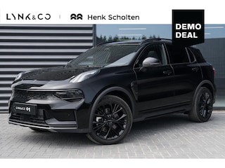 Lynk & Co 01 1.5 More | UIT VOORRAAD LEVERBAAR | 360 Graden camera | Actieve LED Koplampen | Schuif-/Kanteldak | Premium Audio By Harman Kardon | Sfeerverlichting | Dodehoekassistent | Adaptieve Cruise Control | Stuurverwarming | Stoelverwarming | Bestuurdersstoel met geheugen | Getint glas | Elektrisch bedienbare achterklep | Draadloos telefoonoplader