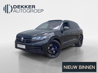 Volkswagen Touareg 3.0 TSi eHybrid 4MOTION R Panoramadak - Lederen bekleding - Rondomzicht Camera - Elektrisch wegklapbare trekhaak - 22inch LM velgen