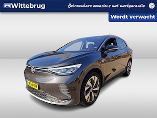 Volkswagen ID.4 Max 77 kWh / SOH 91%/ AUTOMAAT/ TREKHAAK/ WARMTEPOMP/ PARK.SENSOREN V+A/ CAMERA/ STOELVERWARMING/ CLIMA/ 20'' LMV
