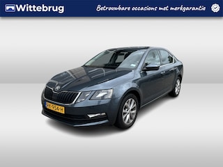 Skoda Octavia 1.0 TSI Greentech Ambition Business / AUTOMAAT/ TREKHAAK/ CRUISE CONTROL/ PARKEER SENSOREN + CAMERA/ SMARTLINK/ NAVI/ DAB/ CLIMA/ 16'' LMV