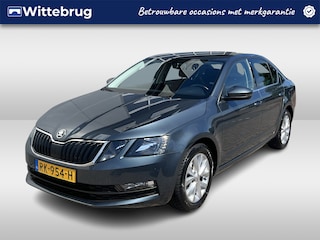 Skoda Octavia 1.0 TSI Greentech Ambition Business / AUTOMAAT/ TREKHAAK/ CRUISE CONTROL/ PARKEER SENSOREN + CAMERA/ SMARTLINK/ NAVI/ DAB/ CLIMA/ 16'' LMV