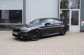 BMW 530e iPerformance eDrive Edition 252PK/ M-Pakket/ Orig. NL/ Dealeronderh.