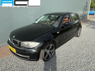 BMW 118i High Executive 5-drs