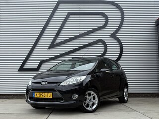 Ford Fiesta 1.25 Titanium 1e Eigenaar|Clima|Stoelverw|Elek ramen|Lm velgen|Nieuwe APK bij aflevering