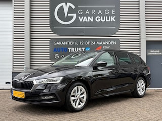 Skoda Octavia Combi 1.5 TSI 150PK Navi,Clima,ACC,Isofix,Stoel+StuurVerwarming,Carplay,PDC,Multi-Stuur,ElektrRamen+Spiegels,Lmv