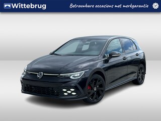 Volkswagen Golf 1.4 eHybrid 245pk GTE DSG Automaat Black Style / Navigatie / LM 18 inch / Park Assist / Camera / IQ LED Matrix / Trekhaak