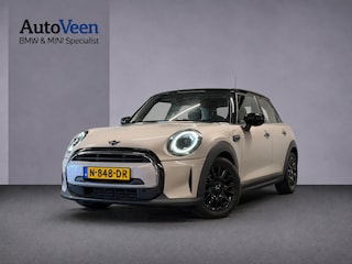 Mini Cooper 5-Deurs 1.5 Business Edition (LED, NAVI, UNION JACK, DEALER ONDERHOUDEN)