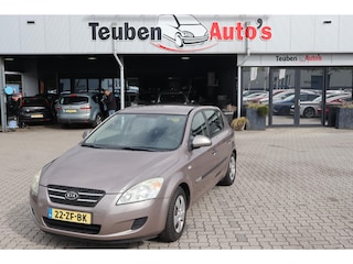 Kia Ceed cee'd 1.4 X-tra | Airco | Trekhaak |