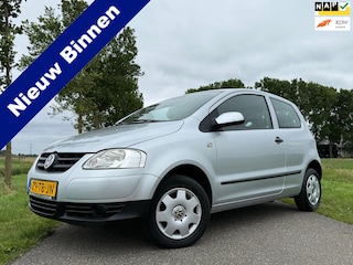 Volkswagen Fox 1.4 Trendline | 1e Eigenaar | slechts 142.612 km | Color-pakket | Nieuwe APK | NL Auto | Goed Onderhouden! |