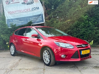 Ford Focus 1.0 Lease Titanium I Leer I Clima I Nette Auto I APK 4-2027