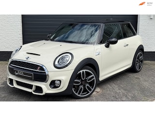 Mini Mini/Cabrio/Clubman/Countryman 3-Deurs 2.0 S Chili JCW | Pano | H&K | HUD | NAP