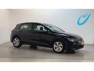 Volkswagen Golf 1.0 TSI 110 pk Life App Connect Sfeerverlichting Adaptive Cruise DAB+
