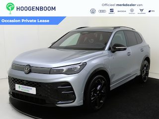 Volkswagen Tiguan 1.5 eHybrid R-Line Edition | 100% SoH | Panoramadak | Trekhaak | Head-up display | Black style | Adaptieve demping | Parkeerassistent | Stoelverwarmingv voor en achter |