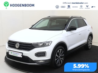 Volkswagen T-Roc 1.0 TSI Style | Trekhaak | Navigatie | Stoelverwarming | Adaptieve cruise control | Lane assist | Carplay | 3-zone airco |