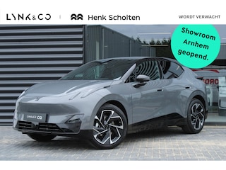 Lynk & Co 02 More 66kWh 272PK RWD | 1600KG Trekgewicht | 360 Graden Camera | Harman Kardon | Panoramadak | Elektrisch bedienbare voorstoelen met geheugen | Keyless Entry | Getint glas | Adaptieve Cruise Control | Dodehoekassistent | Sfeerverlichting | Stuurwielverwarming | Stoelverwarming