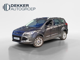 Ford Kuga 1.5 Titanium - 2.000 kg trekgewicht - TREKHAAK - VOORRUITVERWARMING - PARKEERSENSOREN V+A