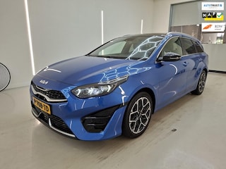 Kia Ceed Sportswagon 1.5 T-GDi GT-Line PANO TREKHAAK DEALER OND 1 EIG