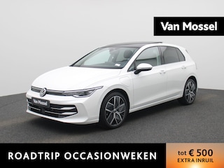 Volkswagen Golf 1.5 eHybrid Style Edition 204 PK| Panoramadak | Trekhaak | Navigatie | LED Matrix | Stoelverwarming | Stuurwielverwarming | Dodehoekdetectie