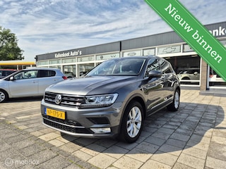 Volkswagen Tiguan 1.4 TSI Highline, Pano, Trekhaak, Massage