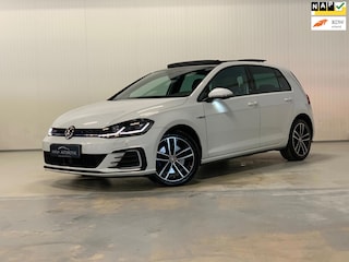Volkswagen Golf 1.4 TSI PHEV GTE | PANO | VIRTUAL | CAMERA | MISTLAMPEN