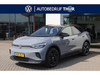 Volkswagen ID.4 Pro Limited Edition 77 kWh Black Pack leder / alcantara achteruitrijcamera navigatie stoel en stuurwiel verwarming 19" LMV keyless enntry ACC