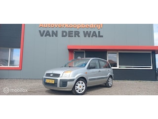 Ford Fusion 1.4-16V Champion/APK TOT 26-05-2027