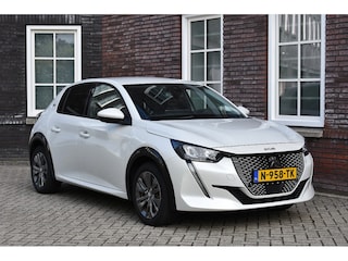 Peugeot 208 EV Allure Pack 50 kWh SOH 89% Wij zijn op afspraak geopend! Graag bellen voor uw komst.