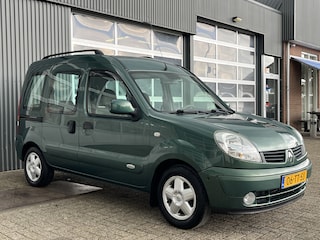 Renault Kangoo 1.6-16V Privilège Airco Dubbele schuifdeur Trekhaak 1150kg trekgewicht 5-persoons Onderhoudshistorie bekend zie foto's Elektrische ramen 5-Persoons