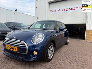Mini Cooper 5-Deurs 1.5 Business airco