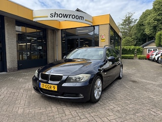 BMW 3-serie Touring 318i Business Line Automaat Climate Control
