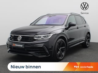 Volkswagen Tiguan 1.5 TSI R-Line Business+ 150PK DSG Trekhaak, Achteruitrijcamera, Black Style, Voorruitverwarming, Stoel-Stuurverwarming, Side Assist, 19" LM Velgen